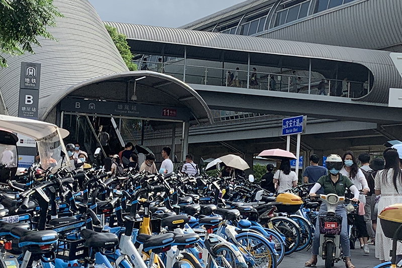 Shenzhen: electric bike vehicles can be parked and charged in a three-dimensional parking garage without any mistakes